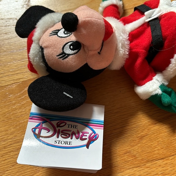 Christmas Minnie Mouse from the Disney store - Picture 4 of 5